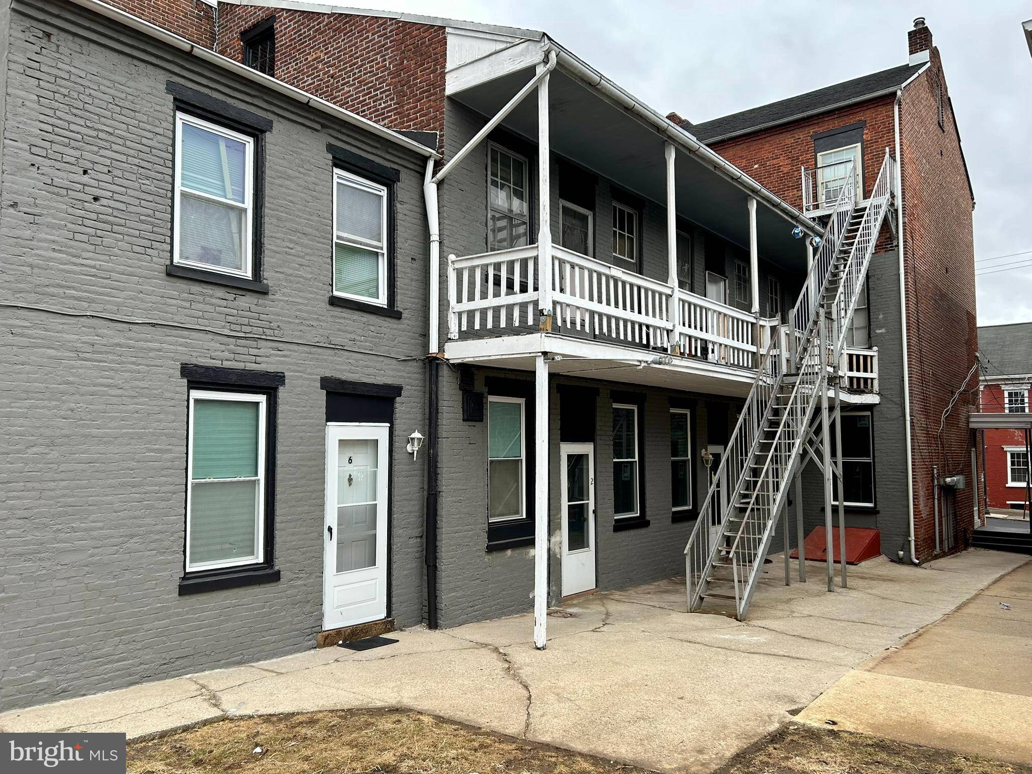 229 E KING ST, Lancaster, PA 17602