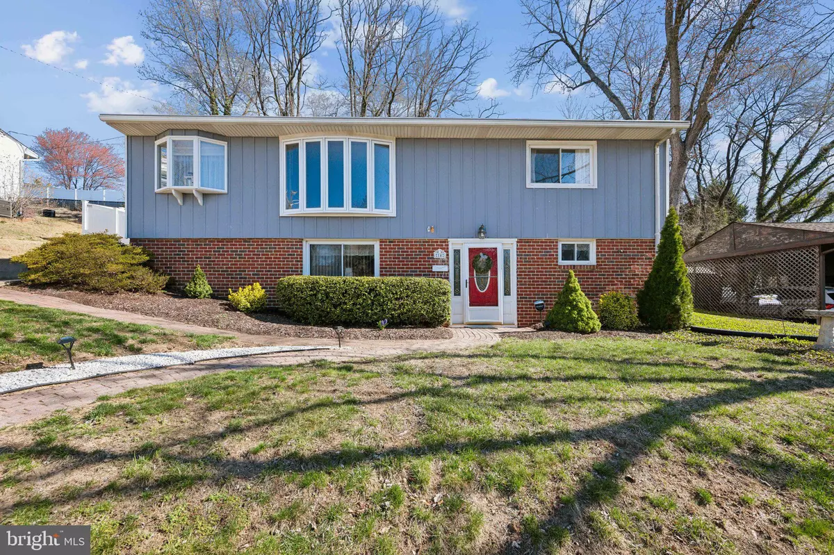 Linthicum Heights, MD 21090,14 CORONET DR