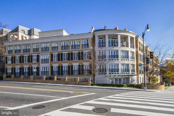 2501 WISCONSIN AVE NW #404, Washington, DC 20009