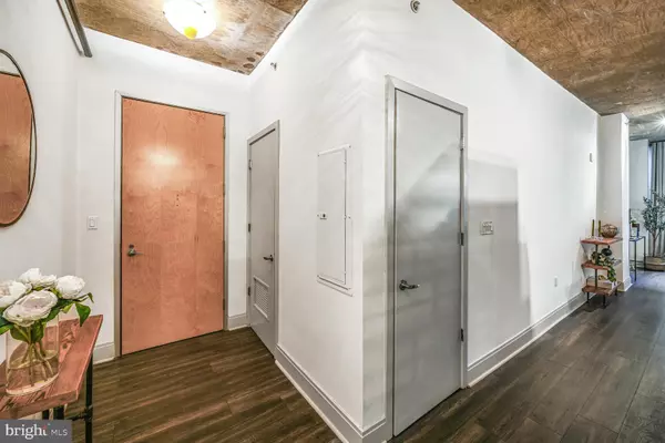 Washington, DC 20001,929 FLORIDA AVE NW #3004