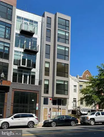 Washington, DC 20011,3925 GEORGIA AVE NW #3