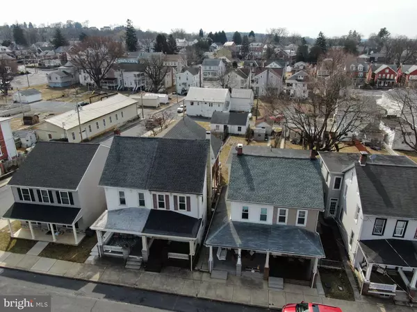 Ephrata, PA 17522,208 W FRANKLIN ST