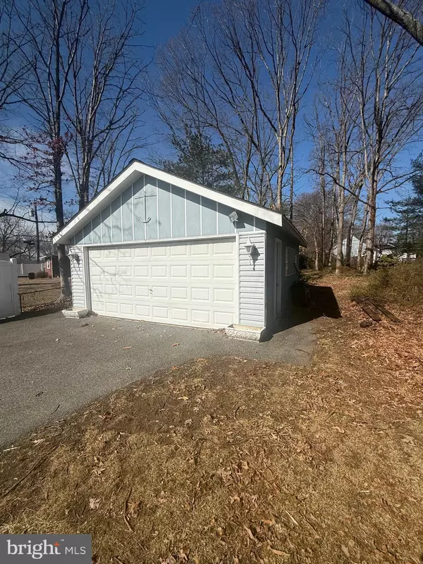 Glen Burnie, MD 21060,2 STEVENS RD