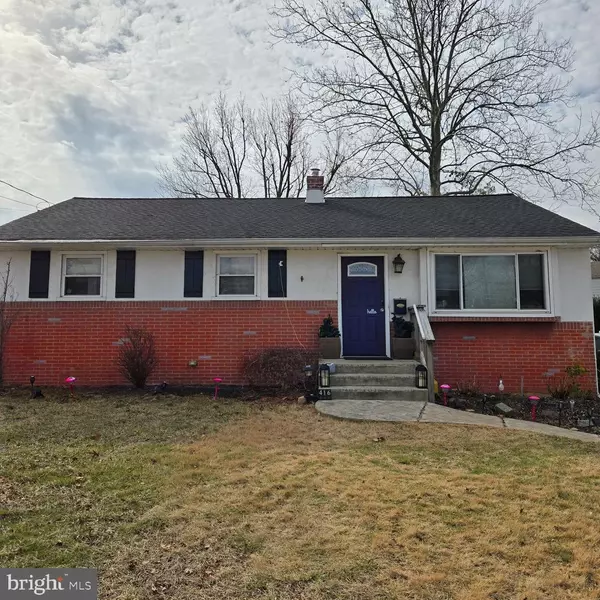 416 W HENRY ST, Palmyra, NJ 08065