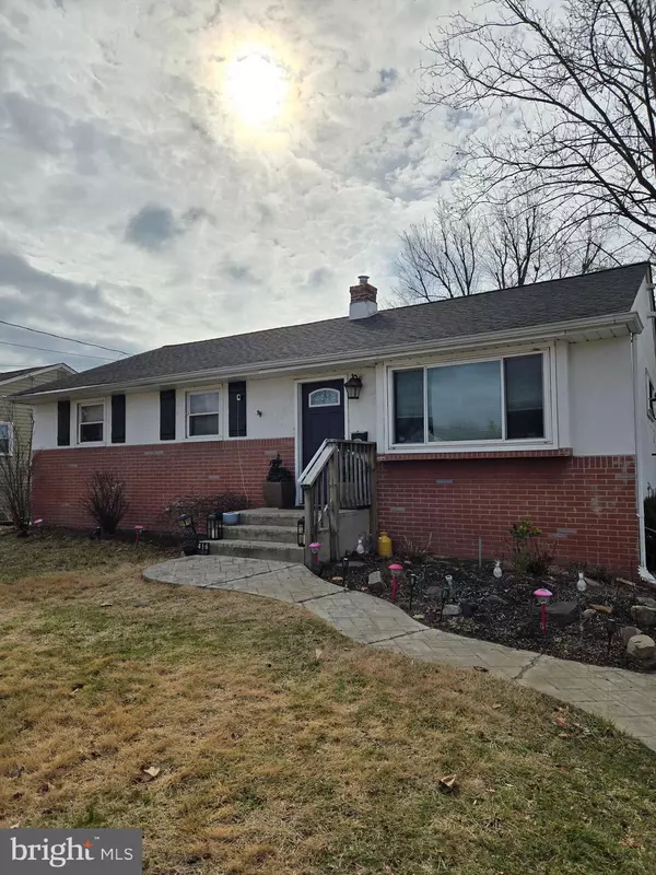 Palmyra, NJ 08065,416 W HENRY ST