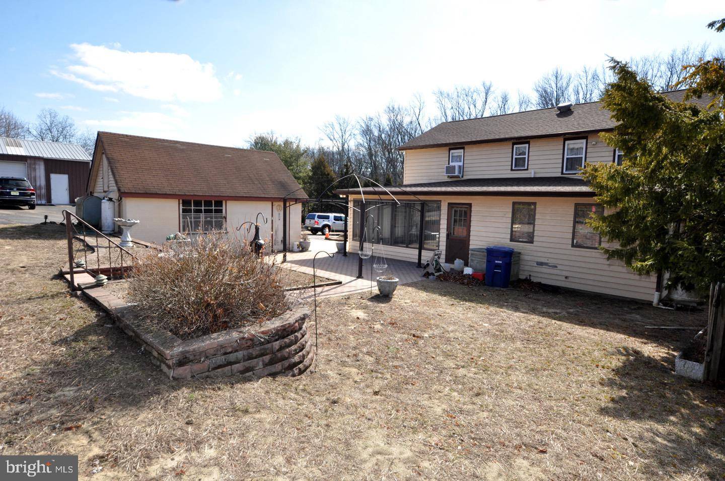 Pemberton, NJ 08068,178 S PEMBERTON RD