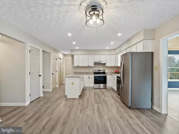 Berkeley Springs, WV 25411,1140 WAUGH RD