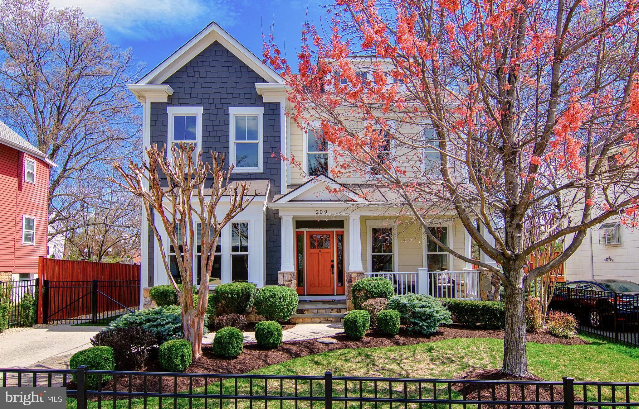 209 N CLEVELAND ST, Arlington, VA 22201