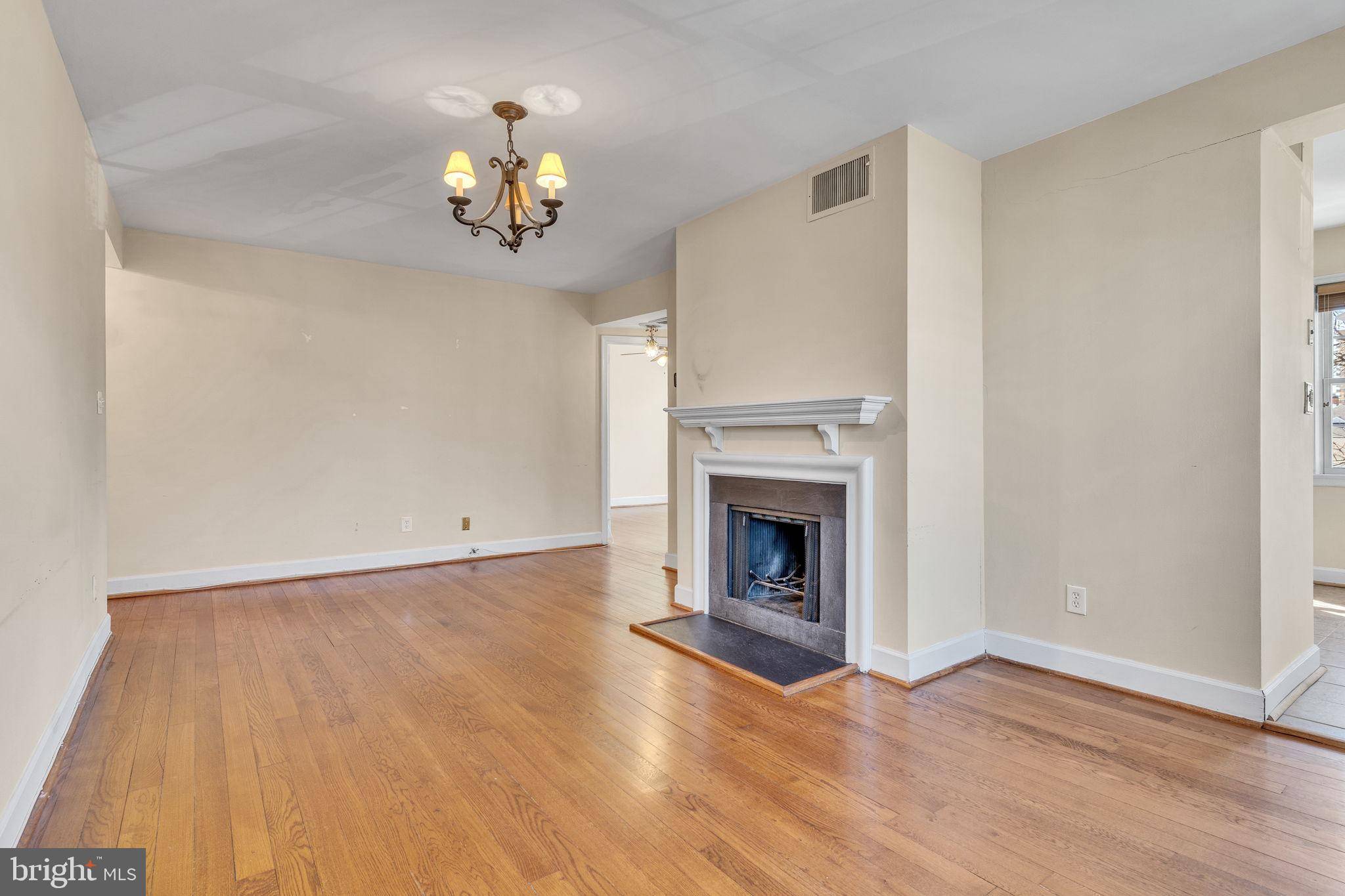 Alexandria, VA 22314,1105 N PITT ST #3B