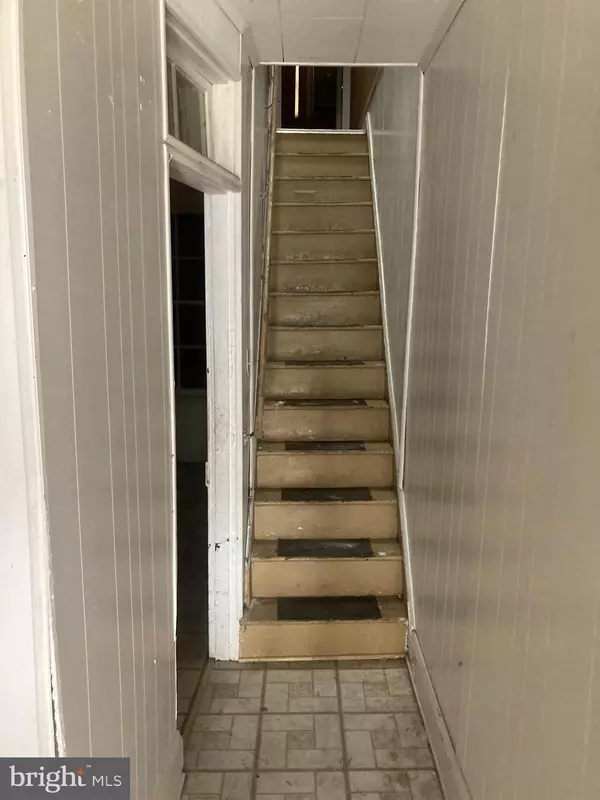 Baltimore, MD 21223,2118 W FAIRMOUNT AVE