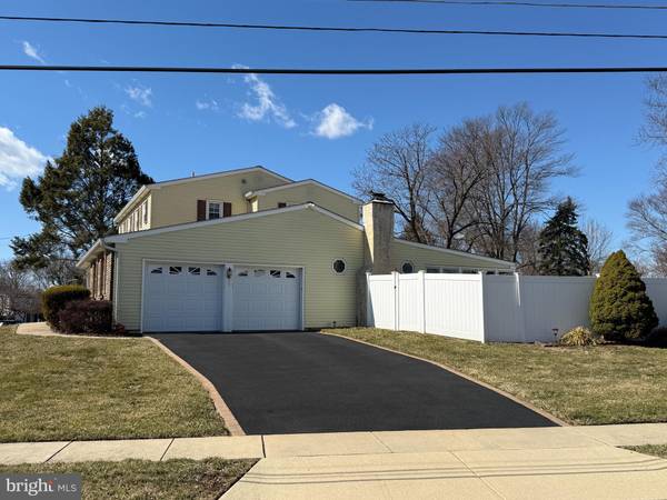 Morrisville, PA 19067,153 RICE DR