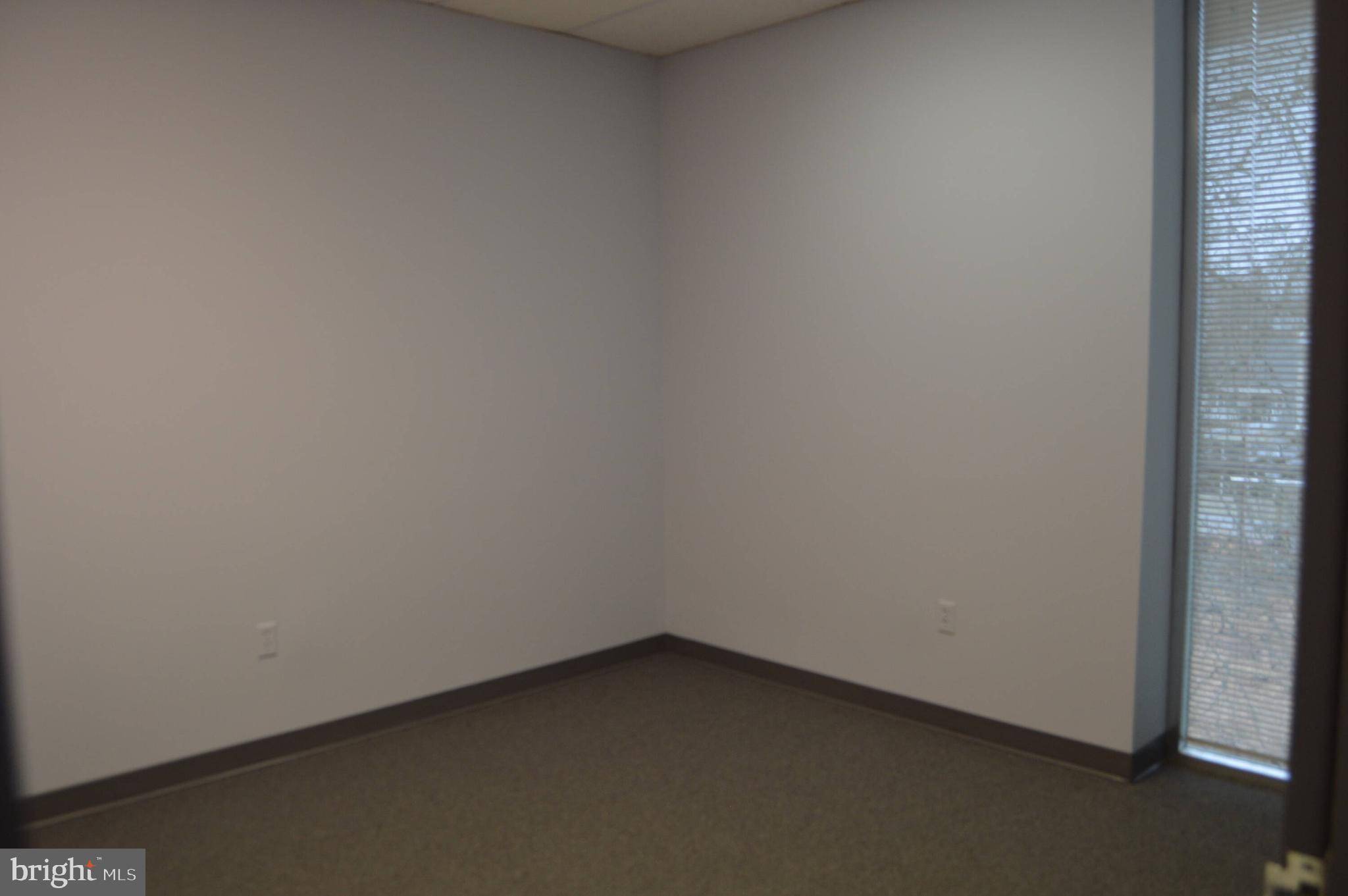 Glen Burnie, MD 21061,795 AQUAHART RD #229