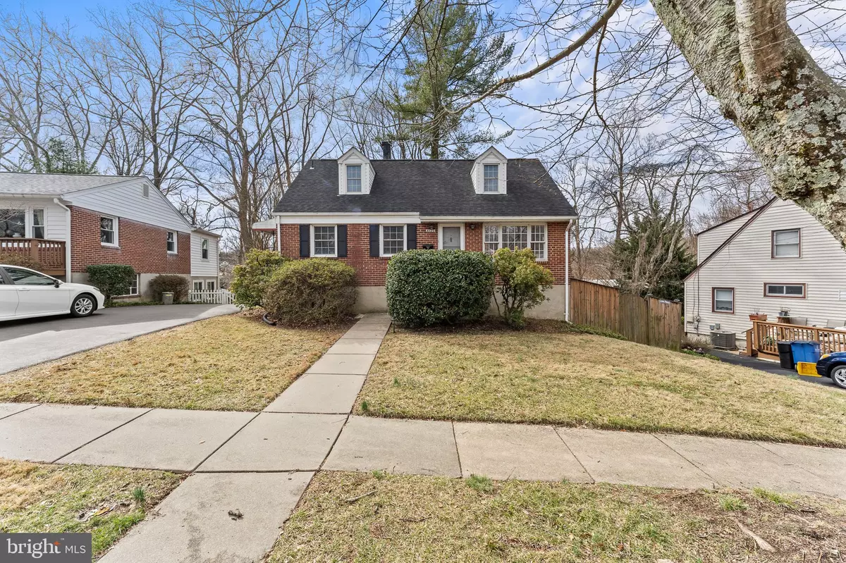 Kensington, MD 20895,4120 MITSCHER CT
