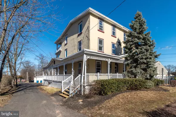North Wales, PA 19454,706-708 E WALNUT ST