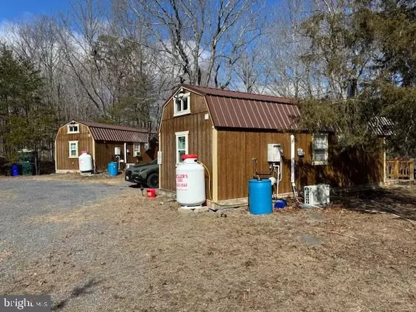 Berkeley Springs, WV 25411,259 LUTHER MICHAEL ROAD