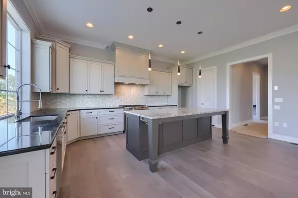 East Petersburg, PA 17520,0 CROWFOOT LANE #25