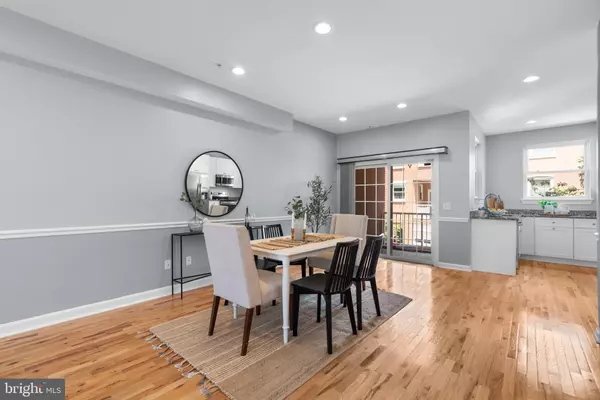 Baltimore, MD 21224,2333 CAMBRIDGE WALK