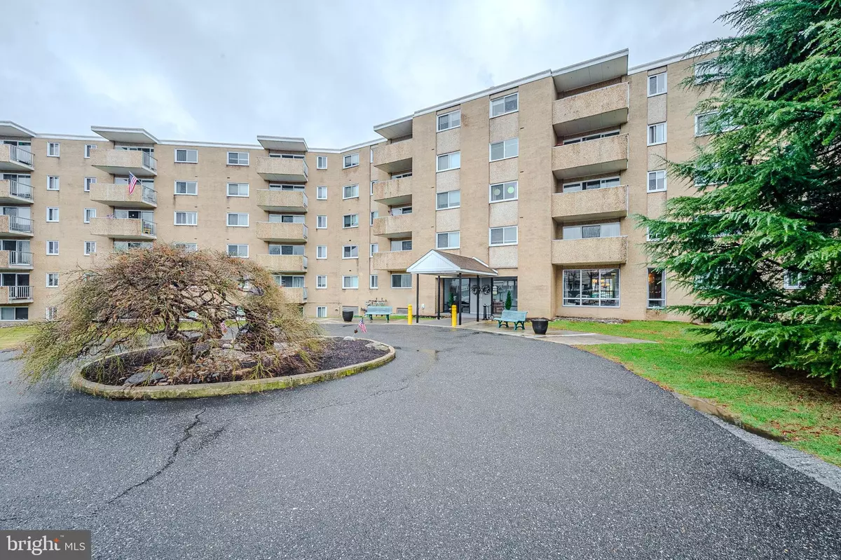 Swarthmore, PA 19081,801 S CHESTER RD #210