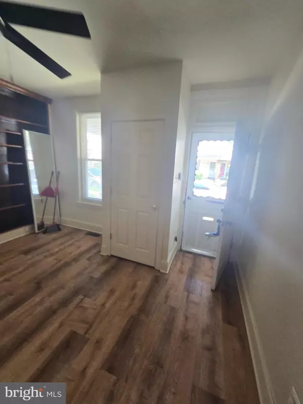 Philadelphia, PA 19140,2118 RUFFNER ST