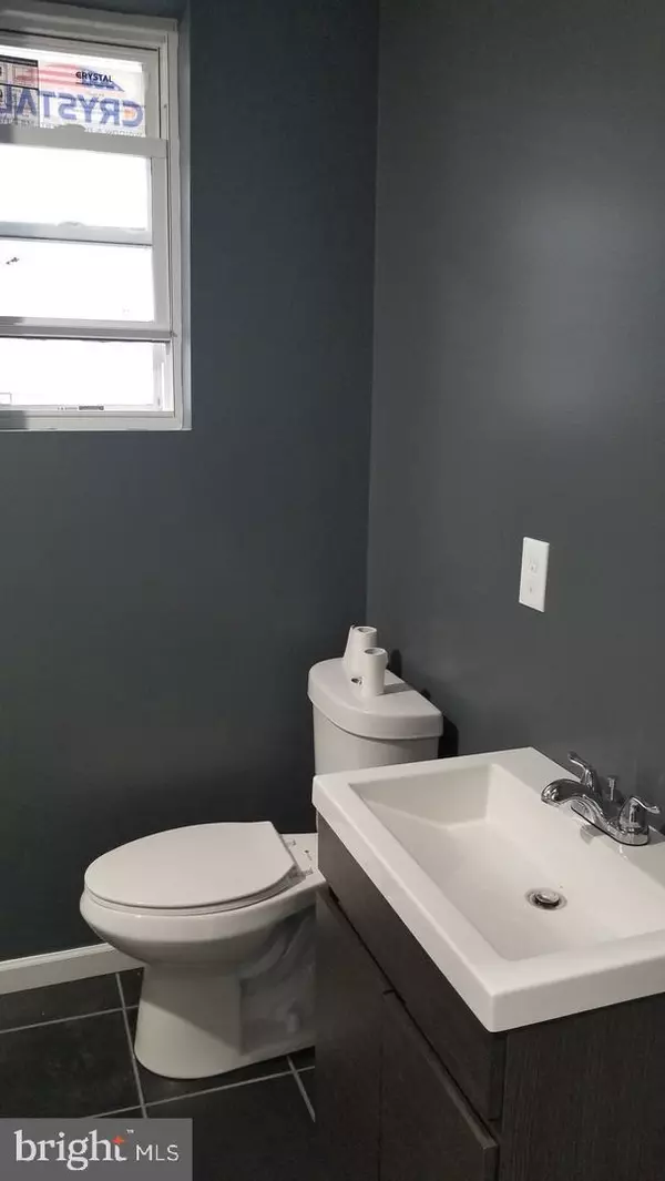 Philadelphia, PA 19121,2153 RIDGE AVE
