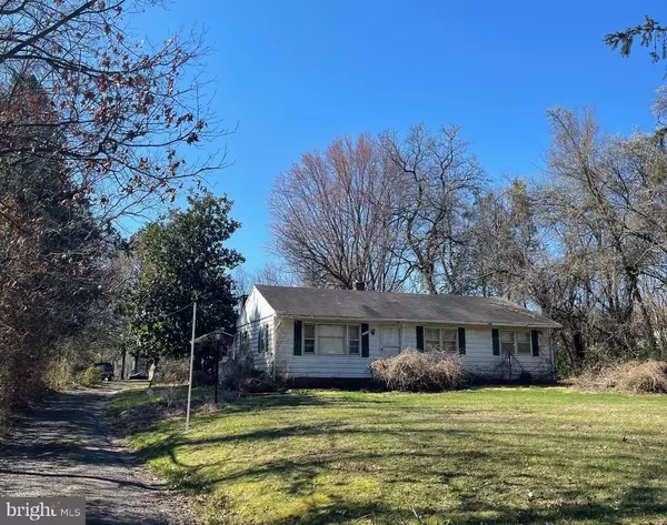 Springfield, VA 22150,7507 HOOES RD