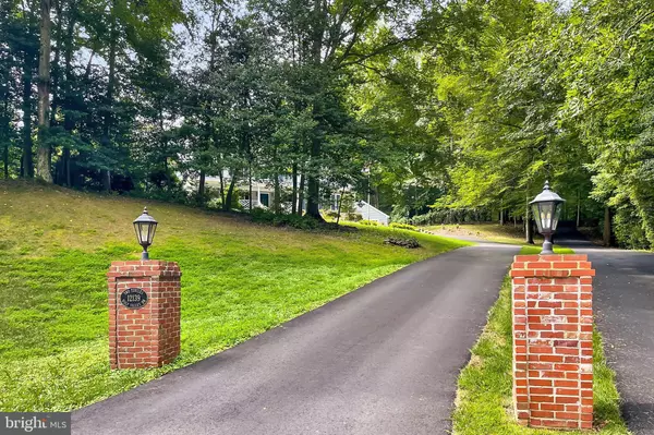 Clifton, VA 20124,12139 WOLF VALLEY DR