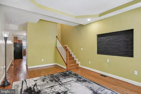 Baltimore, MD 21213,1438 N BOND ST