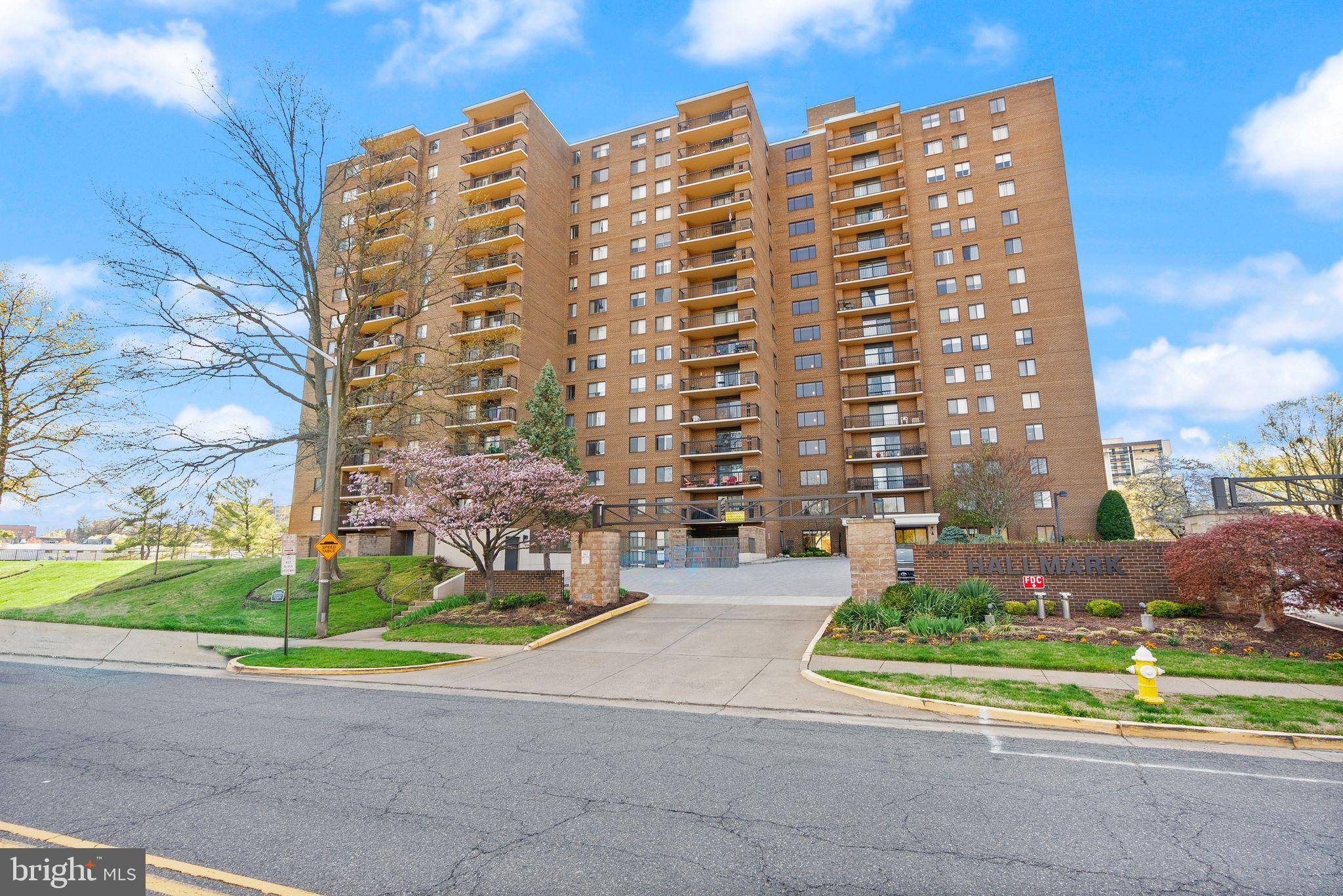 Alexandria, VA 22304,200 N PICKETT ST N #1515