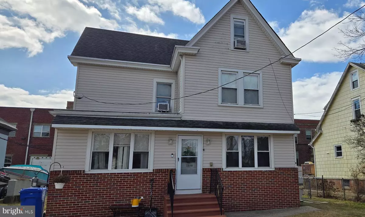 Florence, NJ 08518,230 W FRONT ST