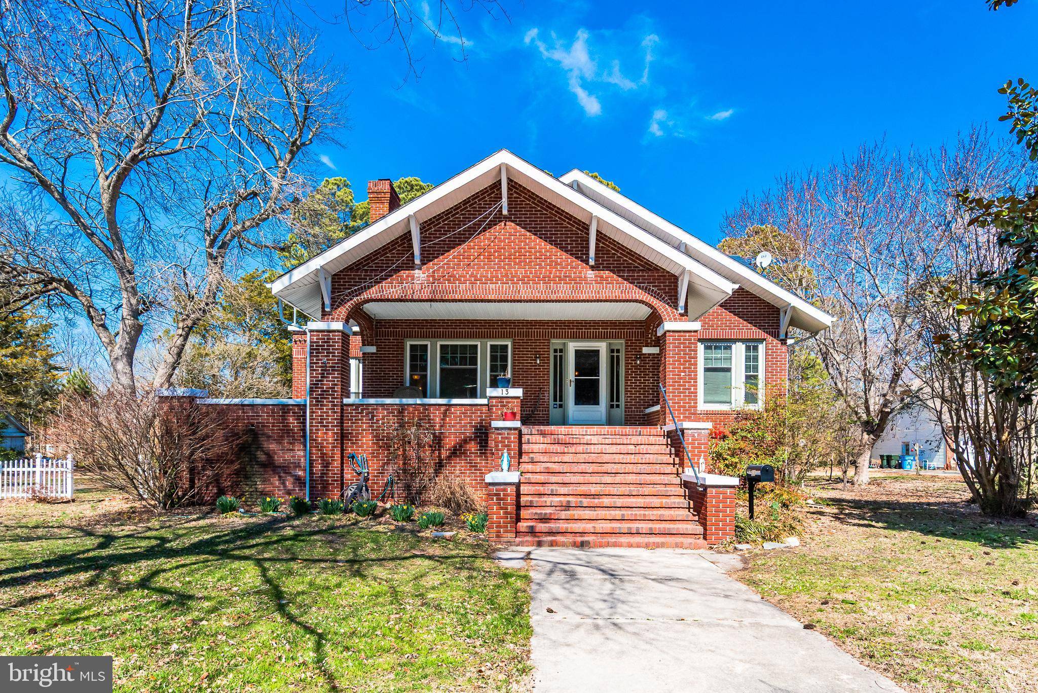 Crisfield, MD 21817,13 E MAIN ST