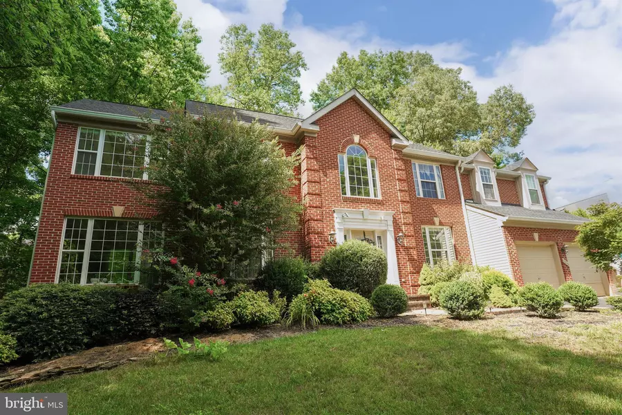 5206 WHISPER WILLOW DR, Fairfax, VA 22030