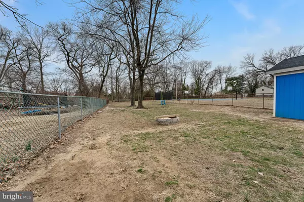 Delran, NJ 08075,41 STEWART AVE