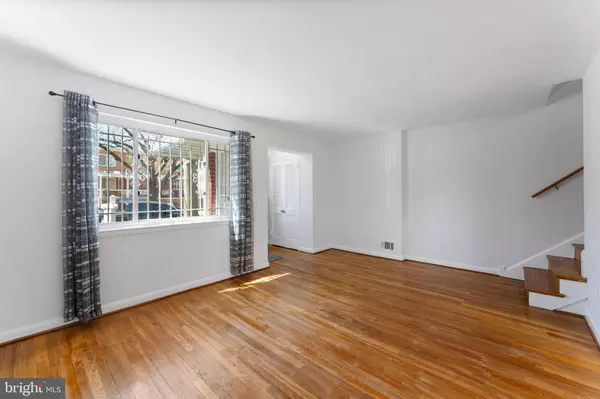 Washington, DC 20011,5213 12TH ST NE