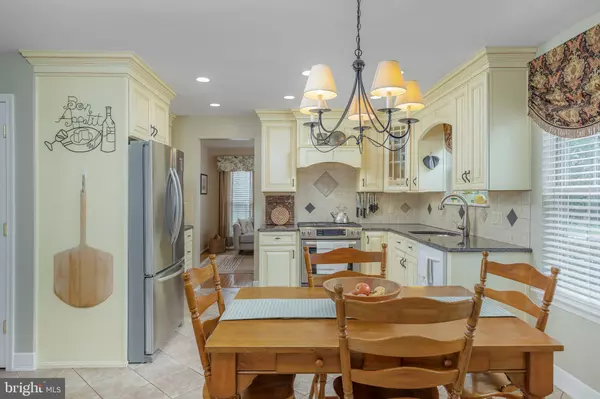 West Deptford, NJ 08051,33 TATTERSALL DR
