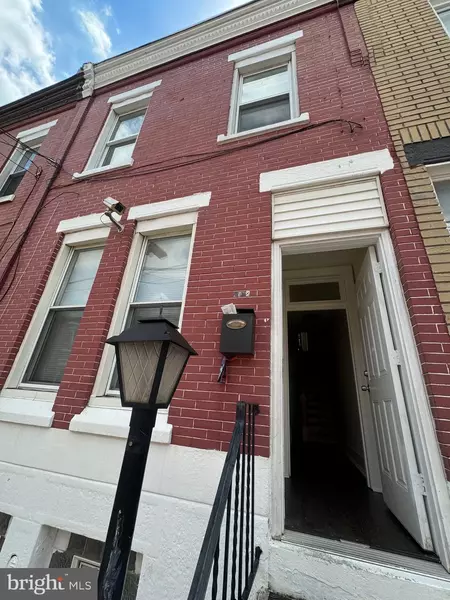 1928 FONTAIN ST, Philadelphia, PA 19121