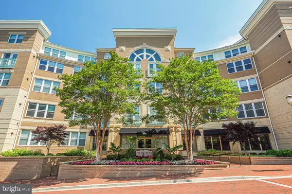 12000 MARKET ST #216, Reston, VA 20190