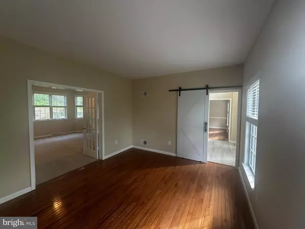 Elizabethtown, PA 17022,20 SILVER DR