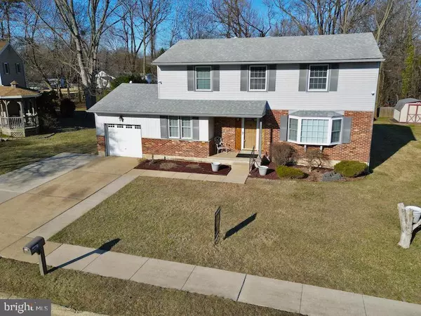 2223 GREENSTONE, Wilmington, DE 19810