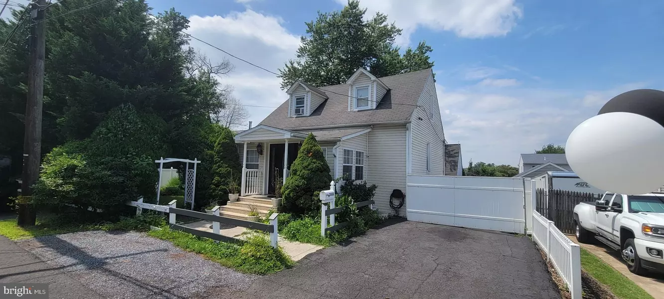 3866 SPRUCE, Feasterville Trevose, PA 19053