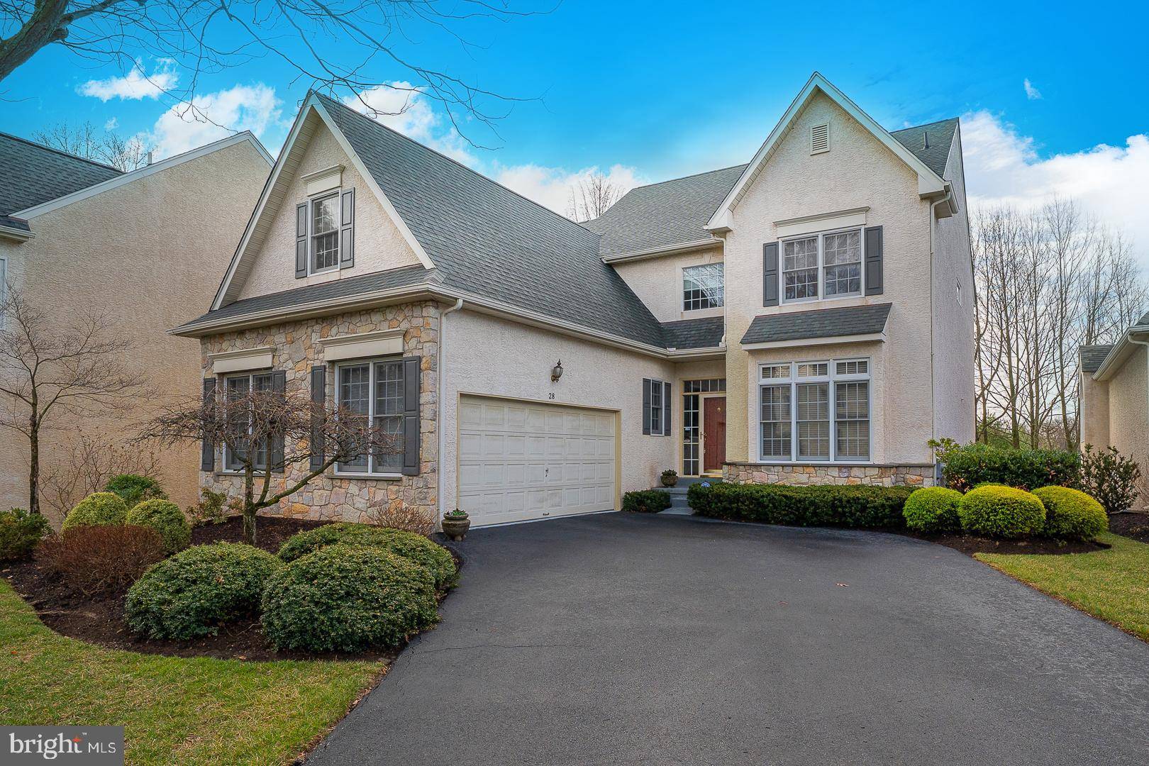 Newtown Square, PA 19073,28 RIDGEVIEW RD