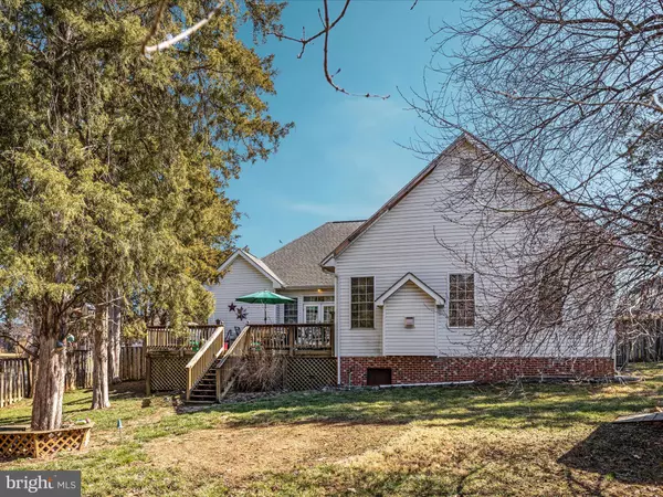 Strasburg, VA 22657,744 CRYSTAL LN