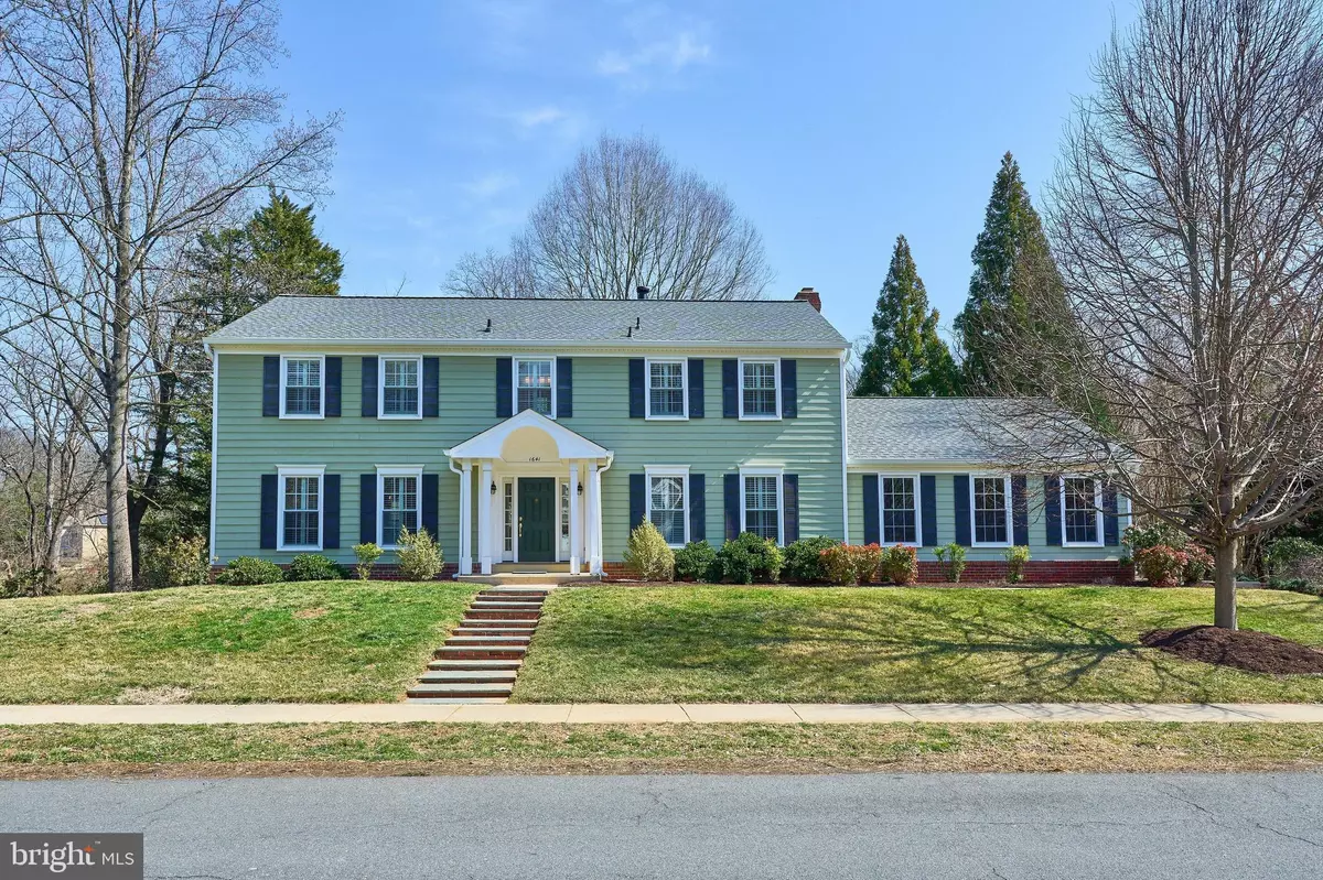 Mclean, VA 22101,1641 MADDUX LN