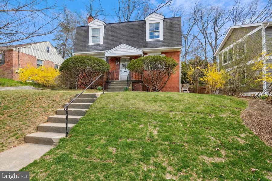 227 GRANT AVE, Takoma Park, MD 20912