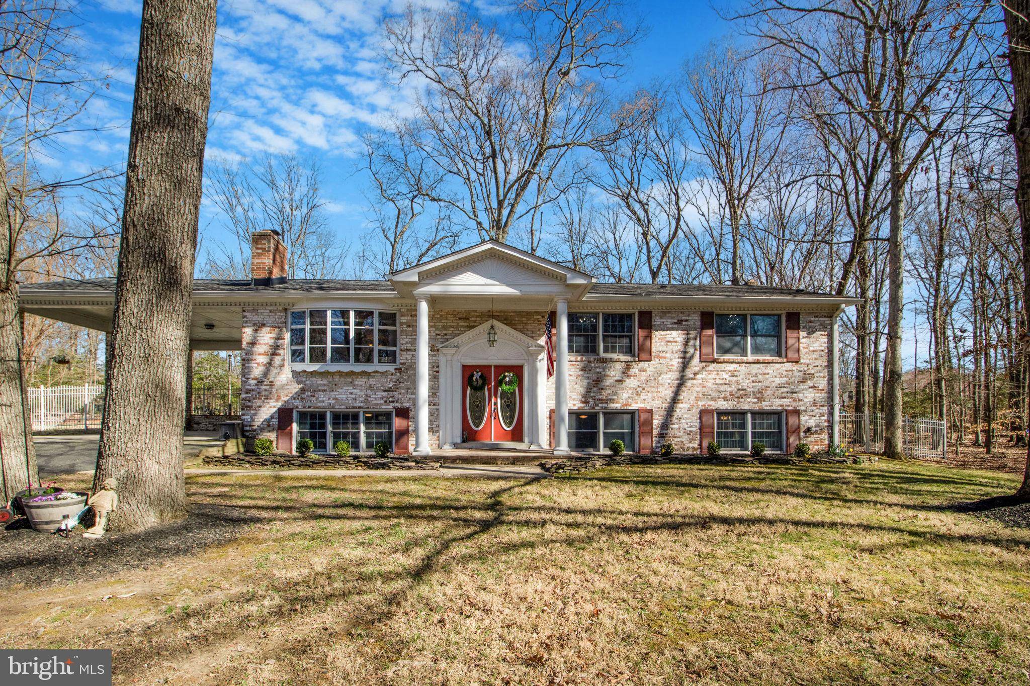 White Plains, MD 20695,8087 FOREST GLEN RD