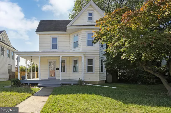 308 W BROAD ST,  Paulsboro,  NJ 08066