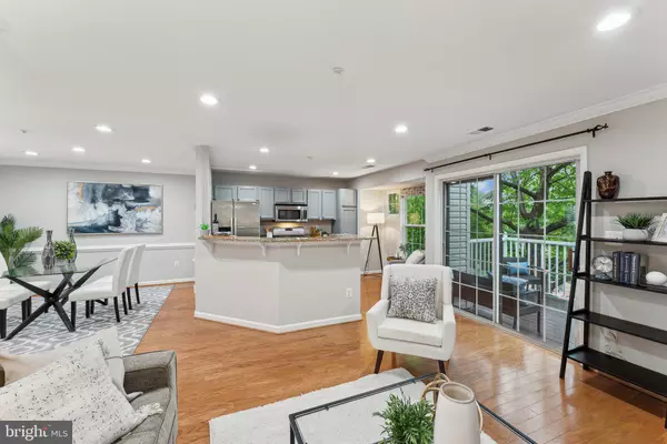 Alexandria, VA 22315,6603 NETTIES LN #1706