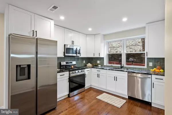 Philadelphia, PA 19119,6458 ROSS ST