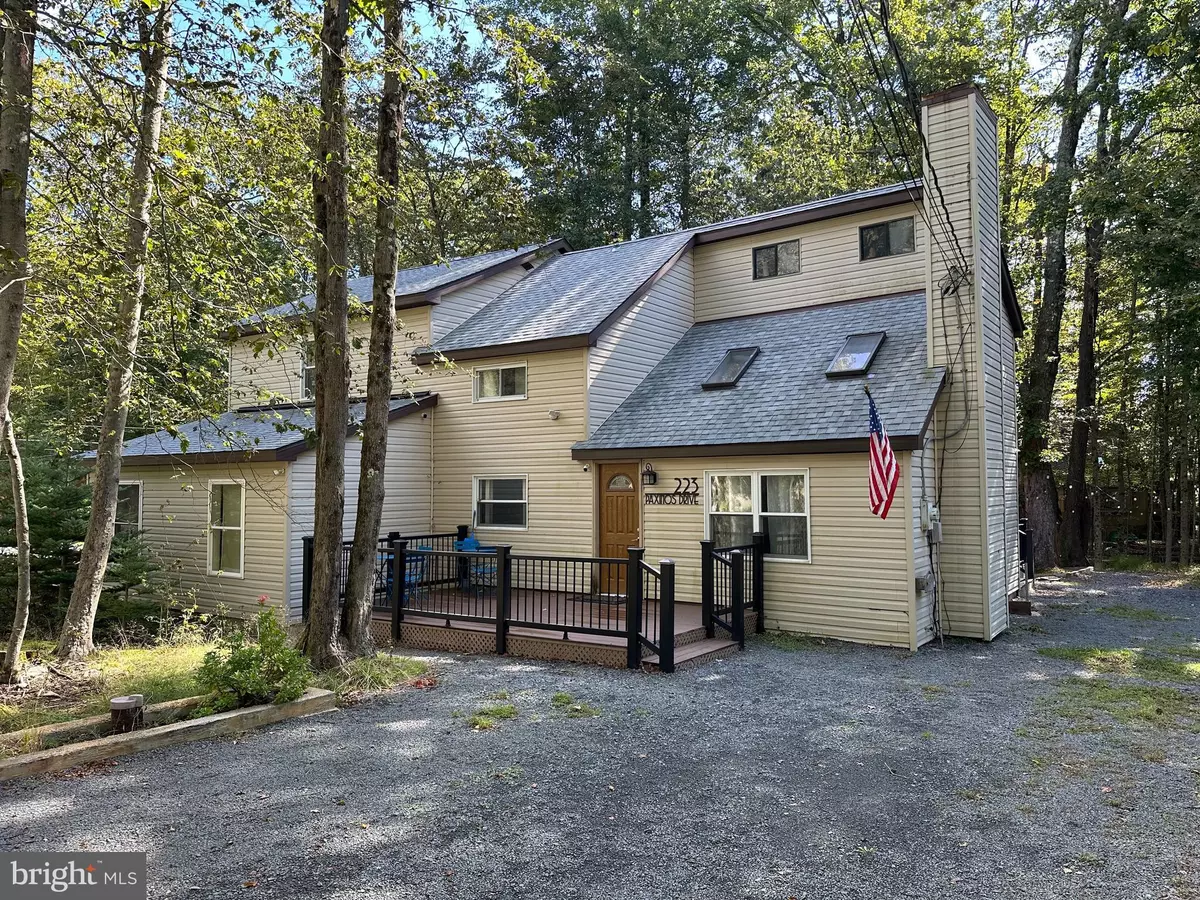 Pocono Lake, PA 18347,223 PAXINOS DR