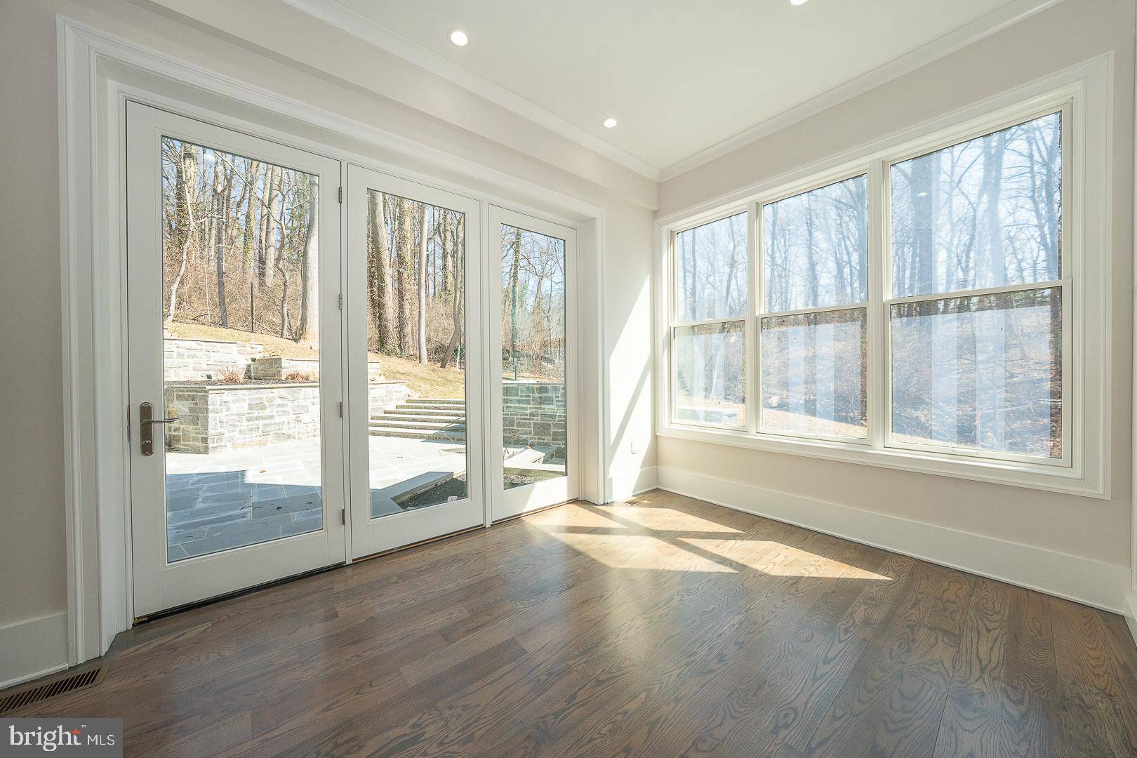 Gladwyne, PA 19035,651 MERION SQUARE RD