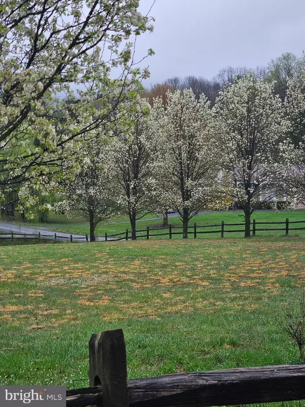 Berkeley Springs, WV 25411,49 HOPE ACRES DR